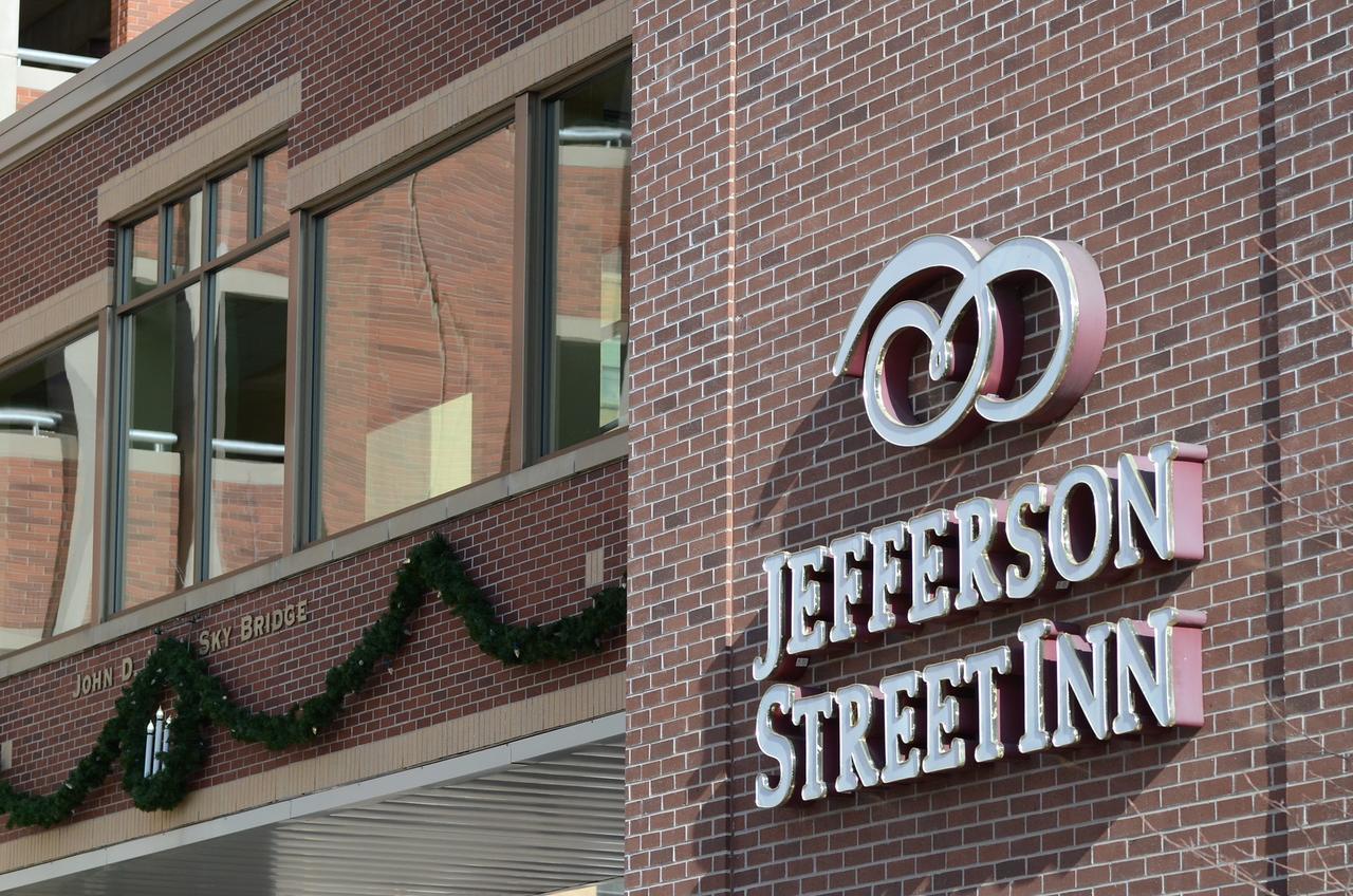 Jefferson Street Inn, A Member Of Radisson Individuals Wausau Exterior photo